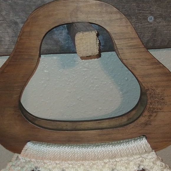 Vintage 1970's Crocheted Handbag - Picture 2 of 5